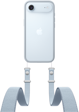 iPhone Air, parte trasera, azul cielo, sistema de cámara Fusion en la parte superior, logo de Apple en el centro, correa cruzada con bumper gris claro puesto