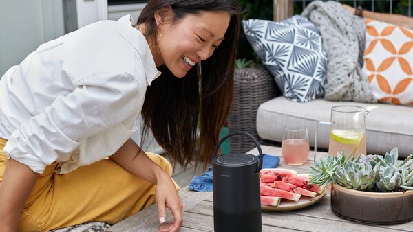 Bose portable home speaker black 829393 2100 ls1
