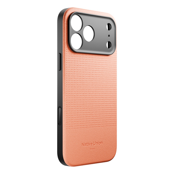 Nativeunion active iphone17pm apricot side